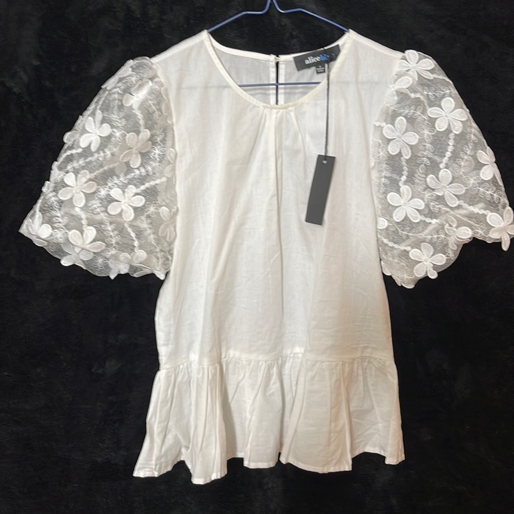 🌺 Alice blue top